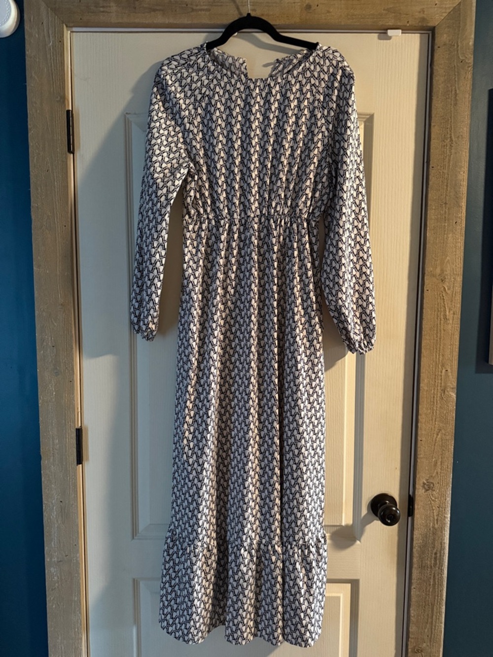 SHEIN Black & White Printed Long Sleeve Maxi Dress
